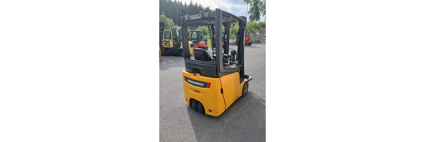 jungheinrich-efg-215-akku-vm20,696717eb.jpg