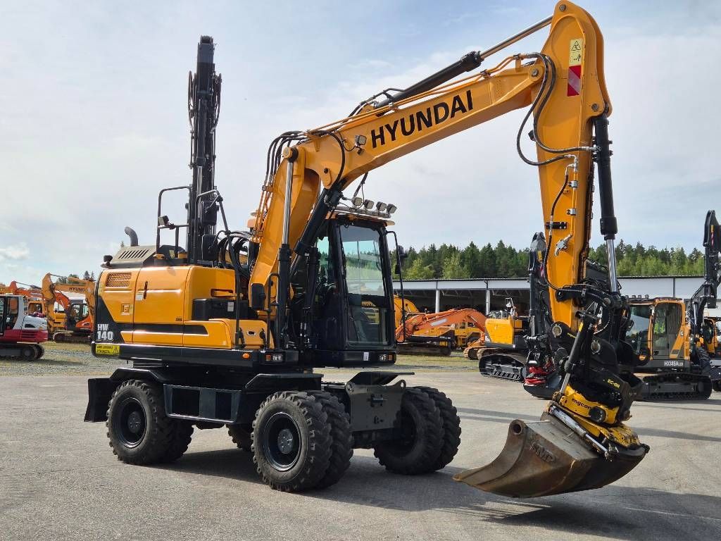 hyundai-hw-140,ee51997a.jpg