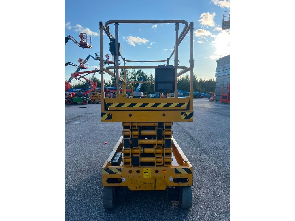 haulotte-compact-14,4af16c98.jpg