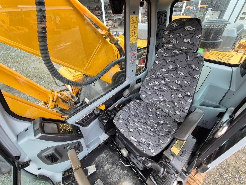 hyundai-r-320-lc-7a,1803062c.jpg