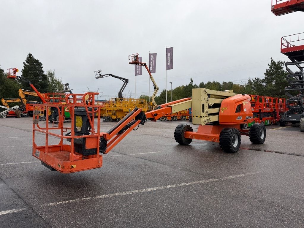 jlg-520-aj,d471b25f.jpg