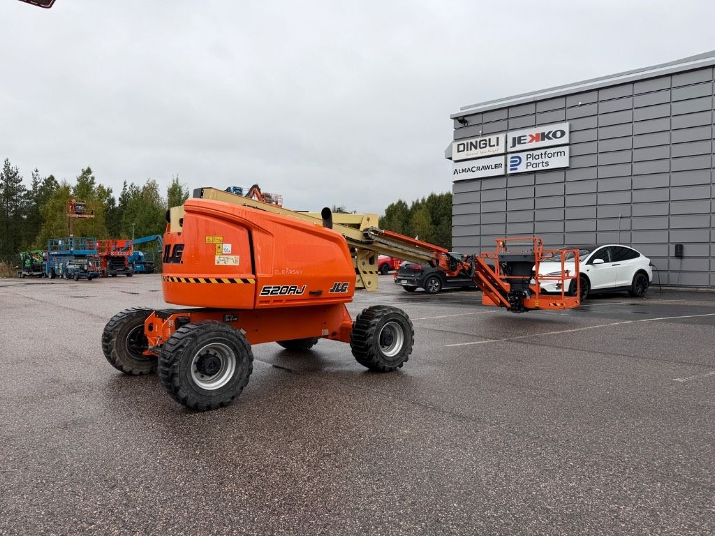 jlg-520-aj,bbf5371b.jpg