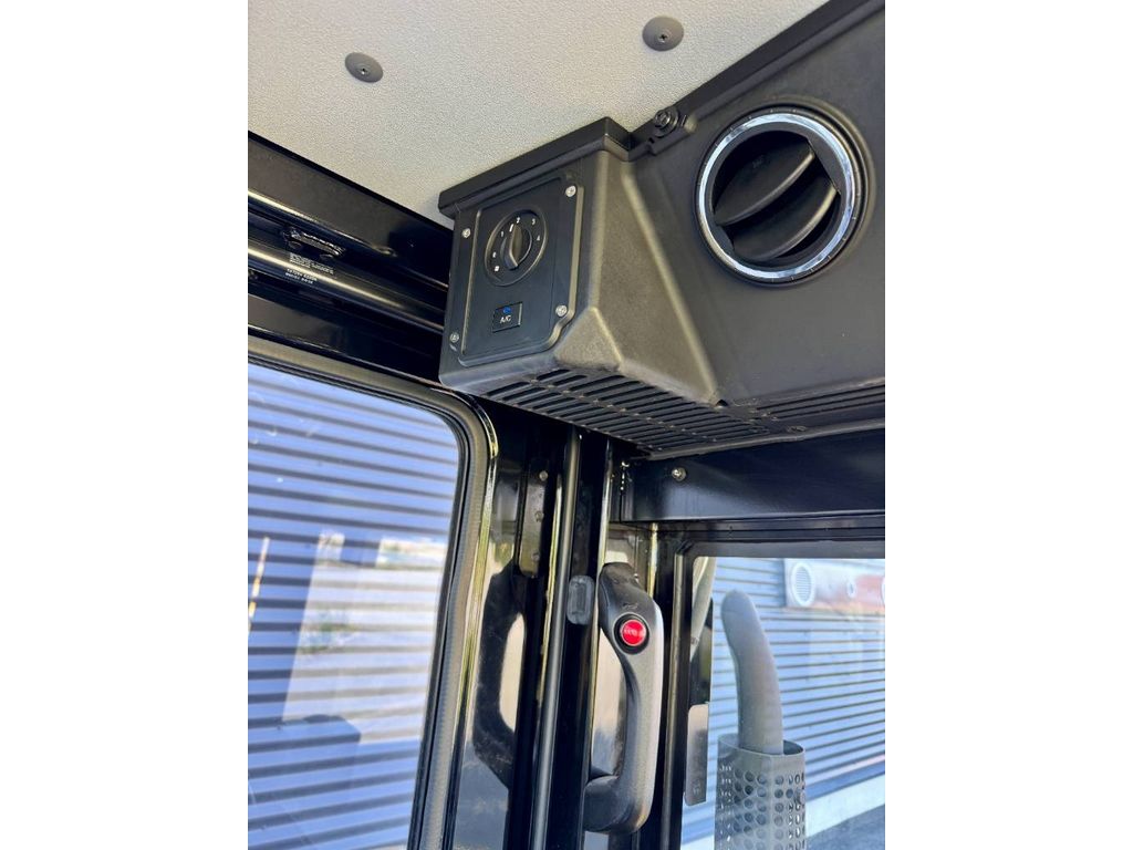 hyundai-35dn-9v,8d2e3dd0.jpg