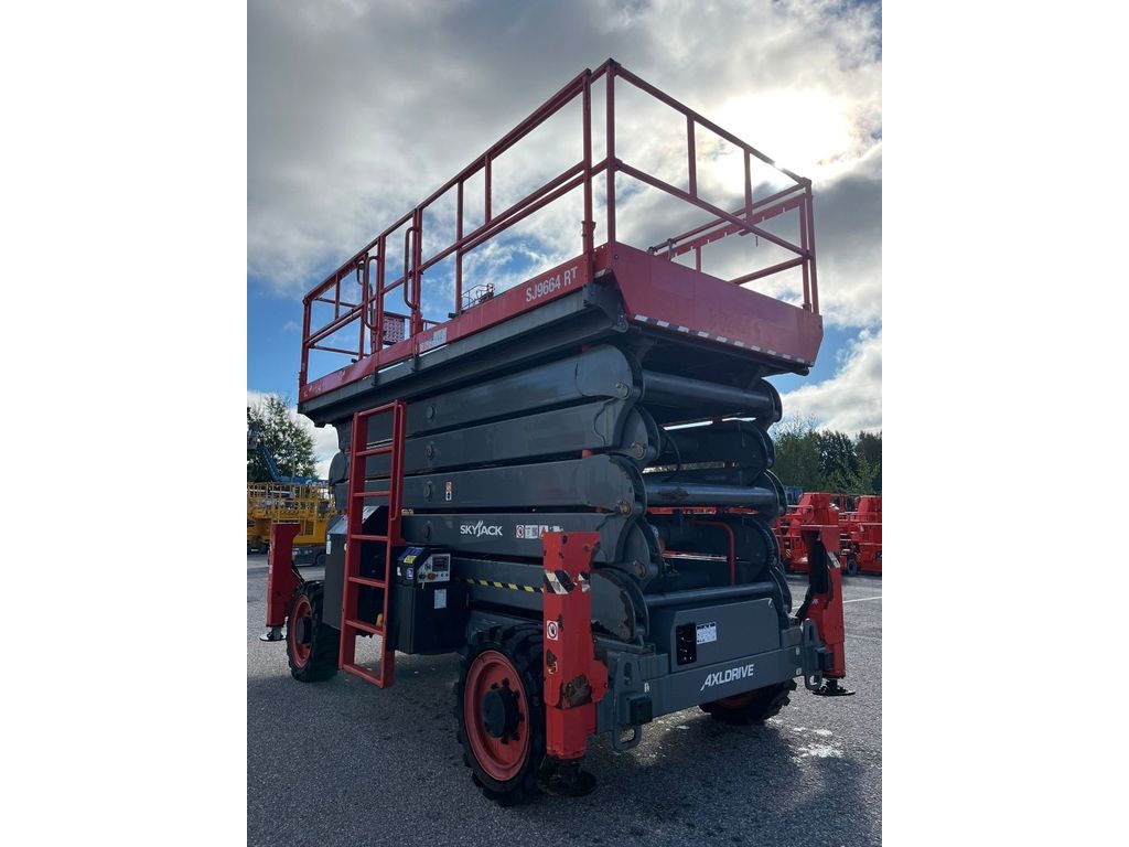 skyjack-sj-9664-rt,c12667dd.jpg
