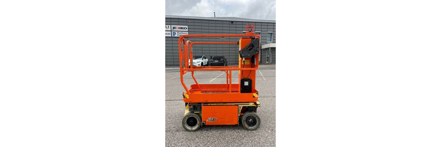 jlg-1230-es,f0a1105e.jpg