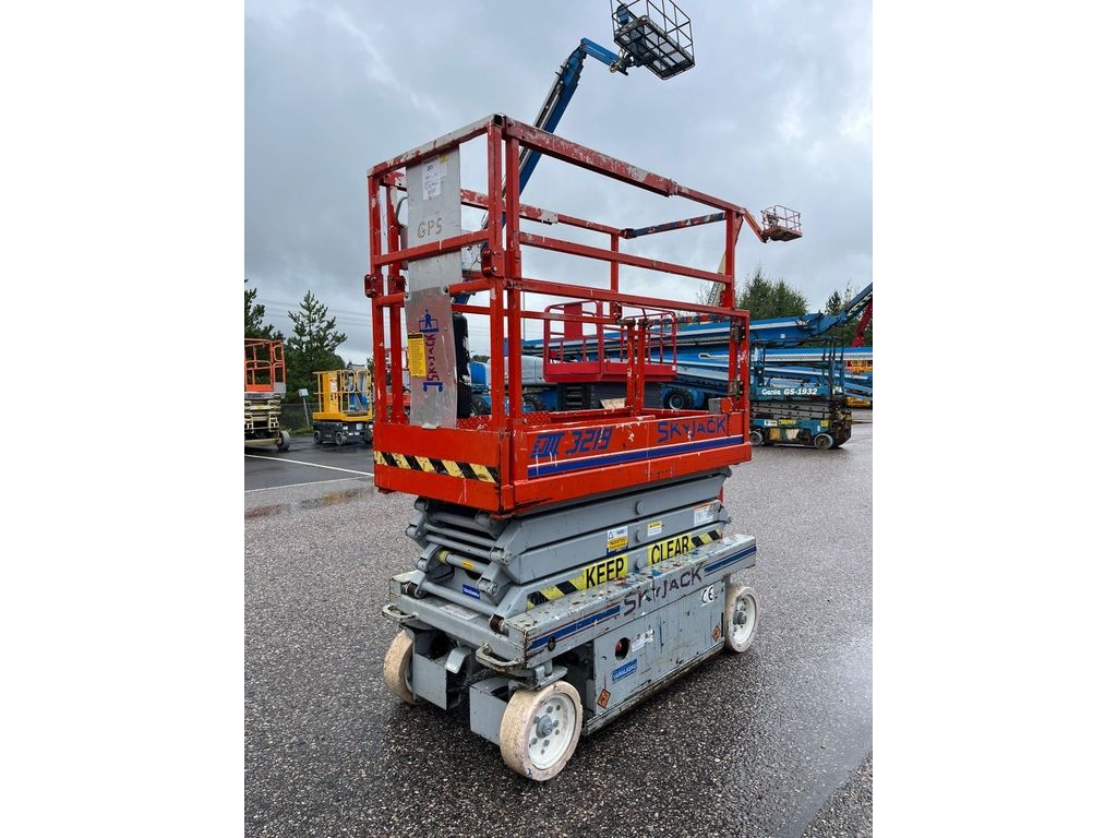 skyjack-3219,9f570507.jpg