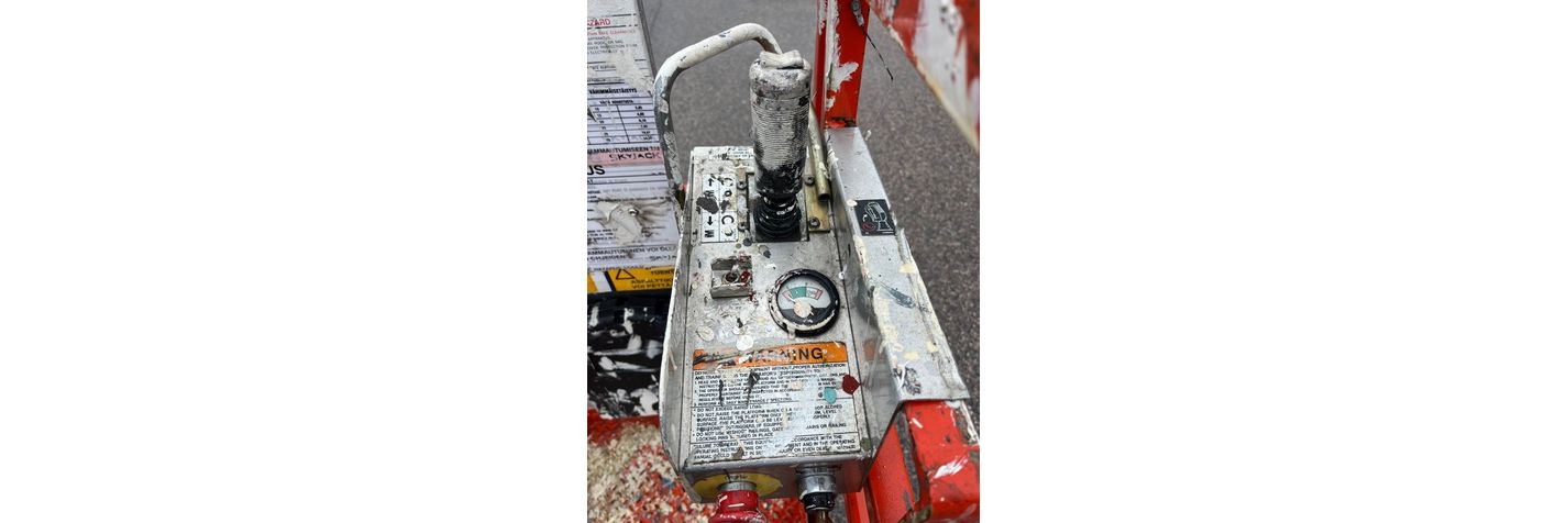 skyjack-3219,1fffa42a.jpg