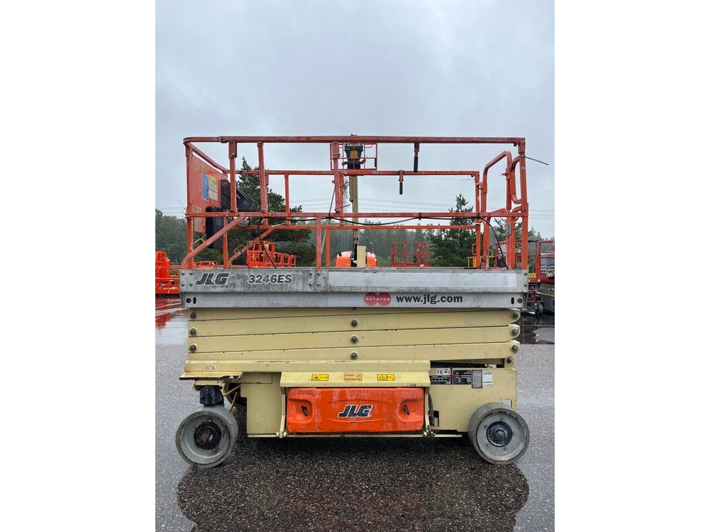 jlg-3246-es,2d2320a6.jpg