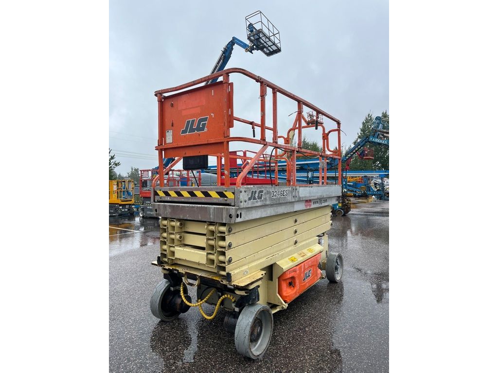 jlg-3246-es,4fc2c99b.jpg