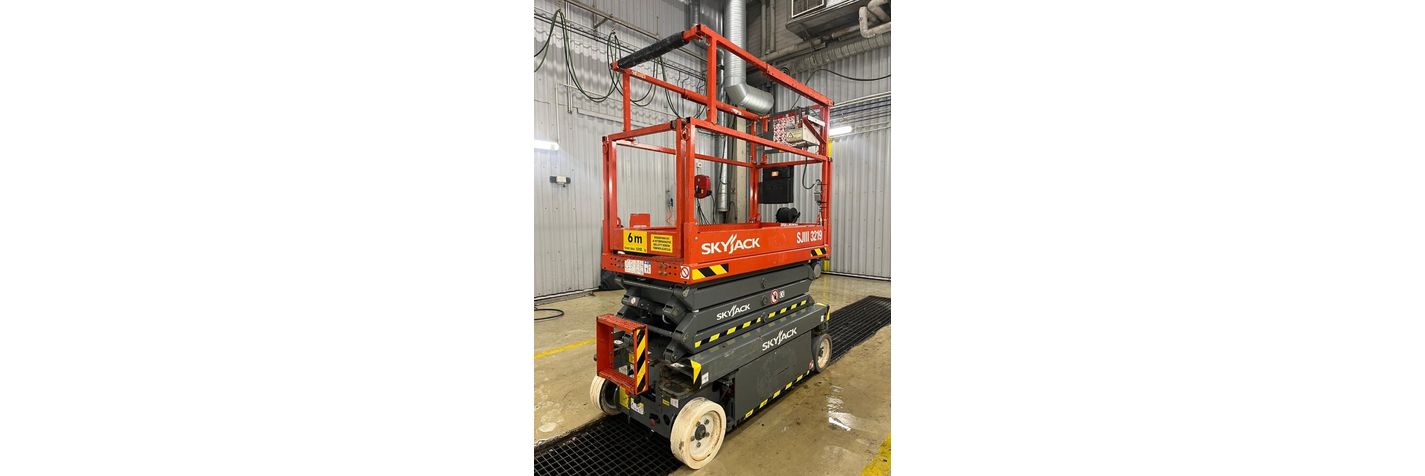 skyjack-sj-3219-e,9774e807.jpg