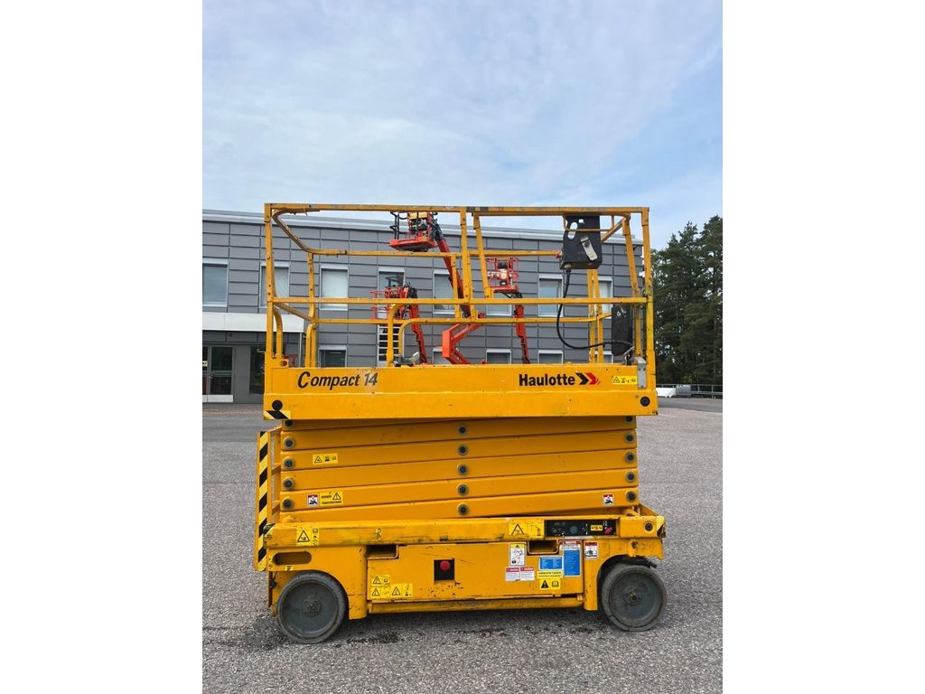 haulotte-compact-14,5c8d022d.jpg