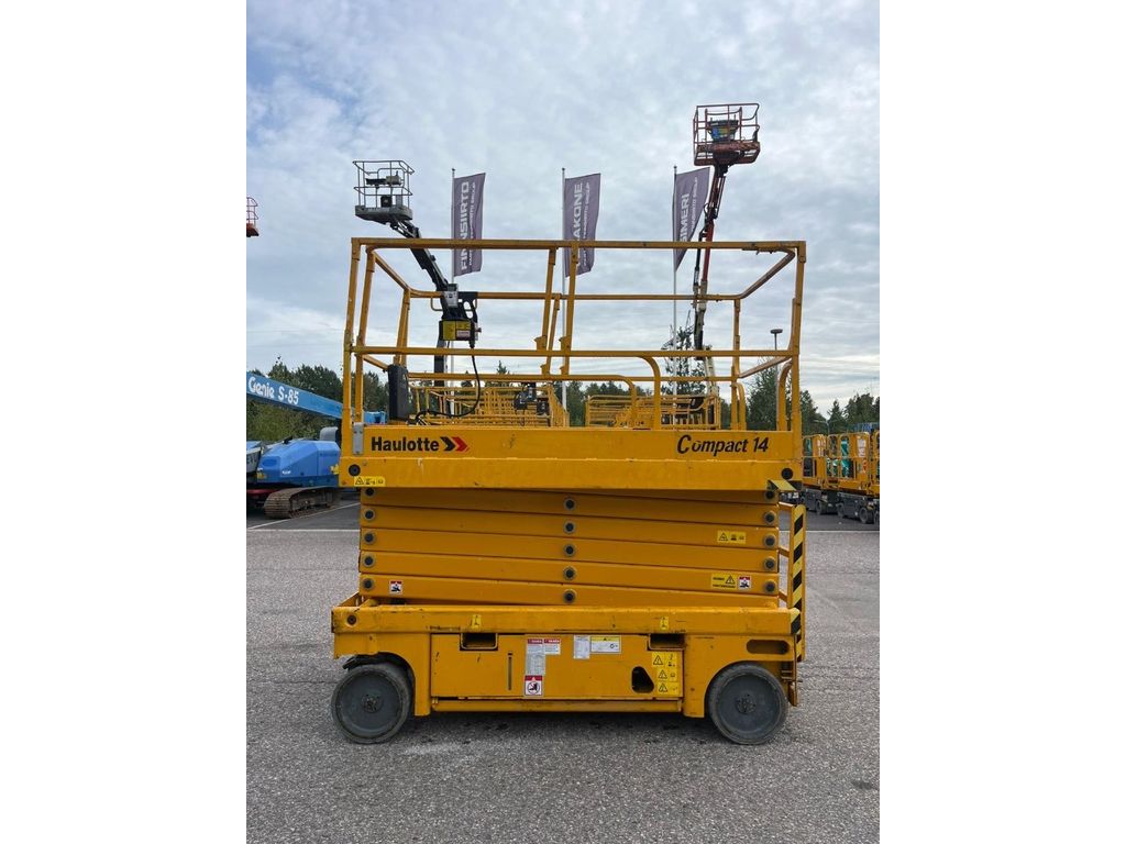 haulotte-compact-14,e2669df2.jpg