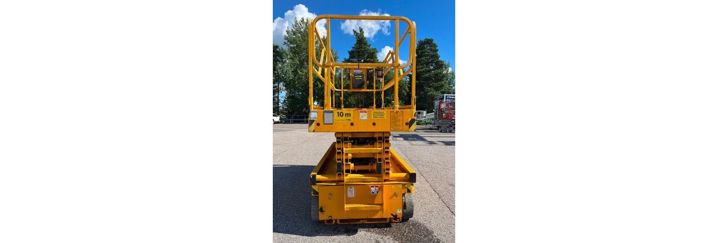haulotte-compact-12,6d65702c.jpg