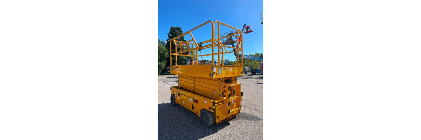 haulotte-compact-12,c0786ab5.jpg