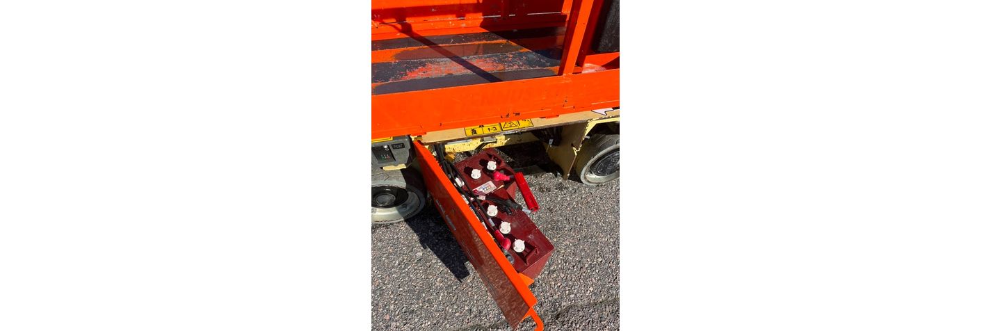jlg-1230-es,717a51d6.jpg