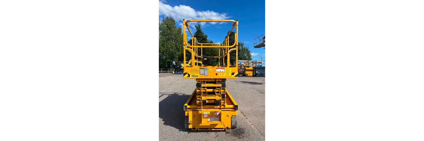 haulotte-compact-14,22d5fd70.jpg