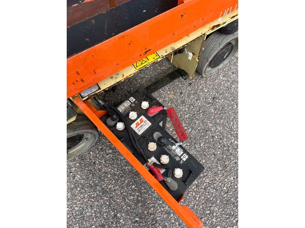 jlg-1230-es,5ce5af9d.jpg