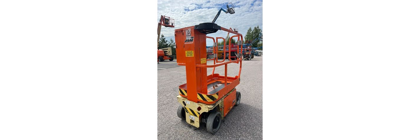 jlg-1230-es,fb852eba.jpg