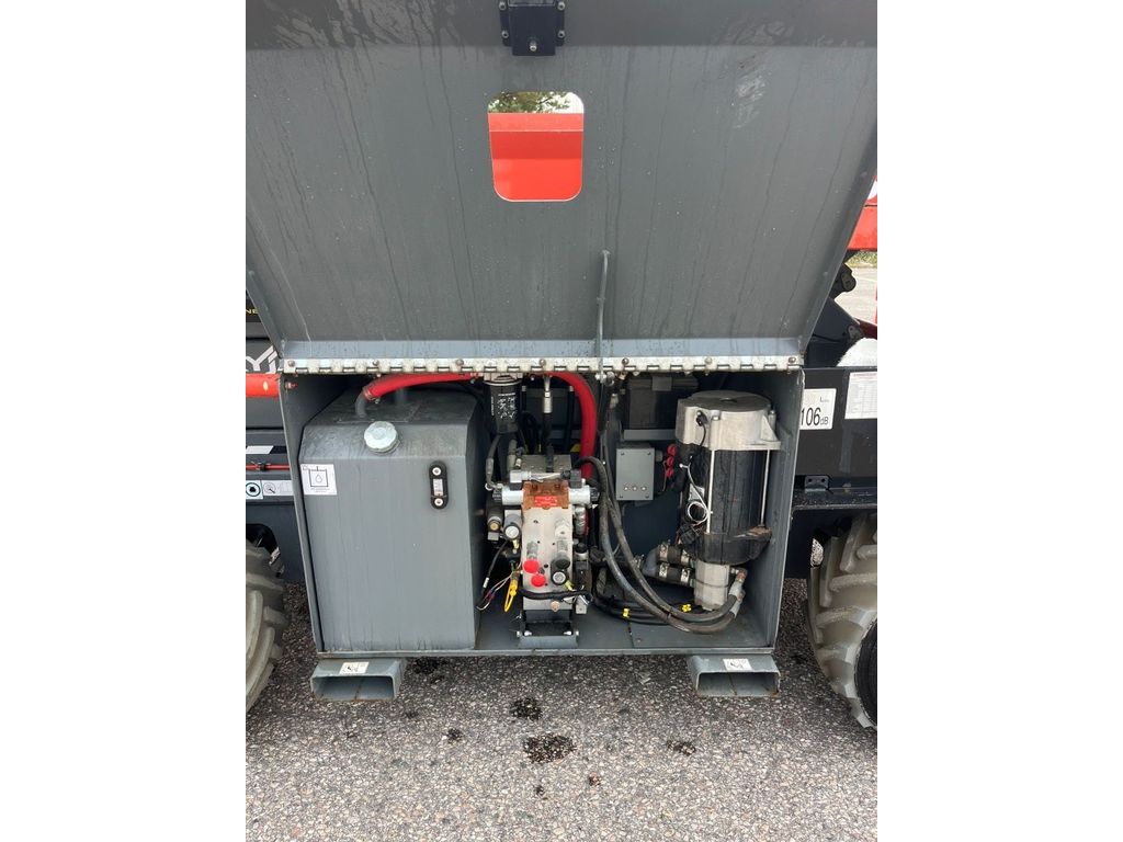 skyjack-sj-6832-rte,b0eca61c.jpg