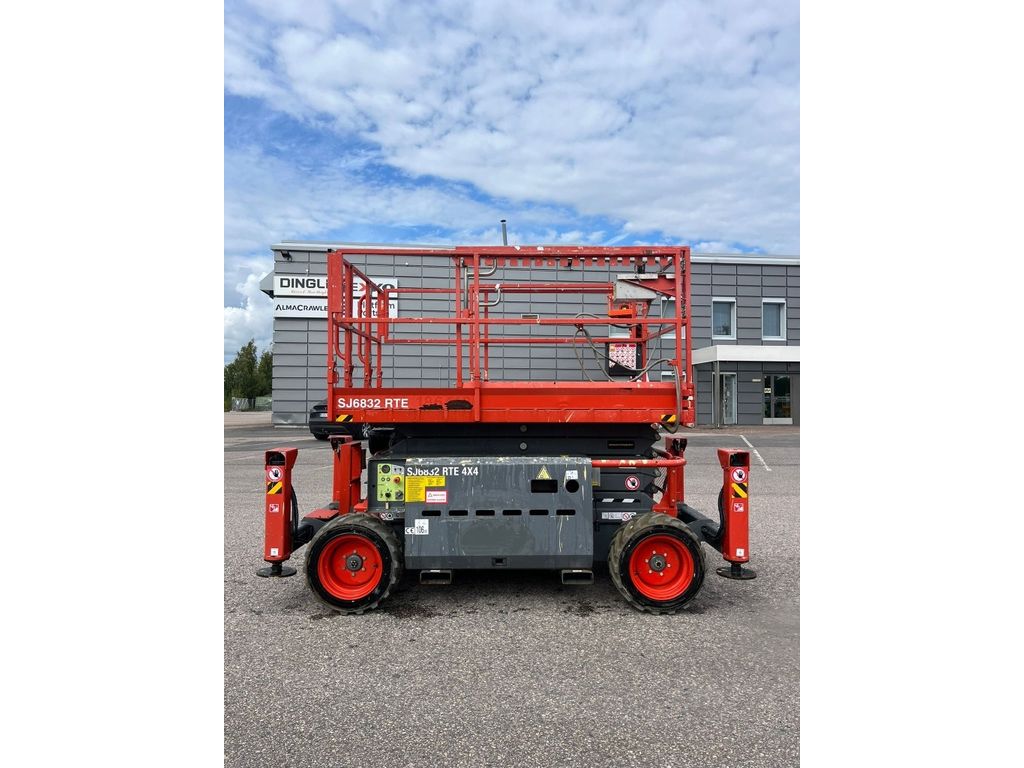 skyjack-sj-6832-rte,2f994088.jpg