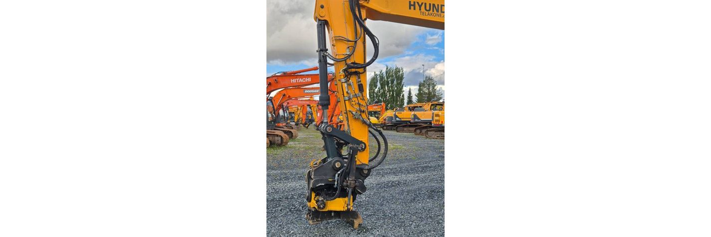 hyundai-hw-180,35fbfc0b.jpg
