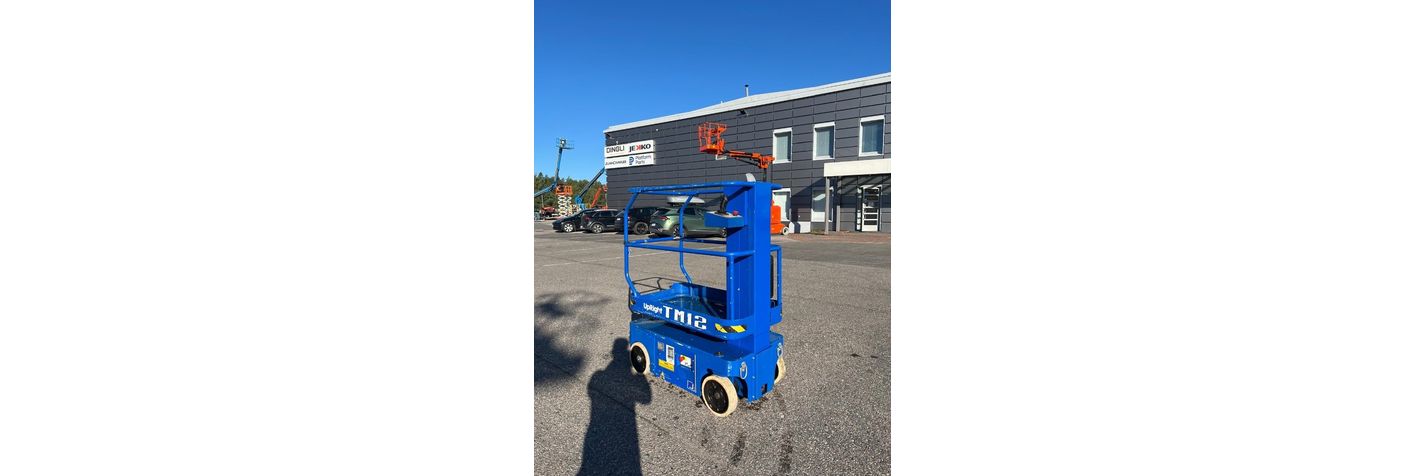 upright-tm12,3e3eaae9.jpg