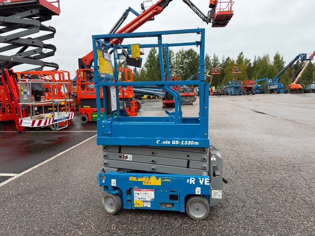 genie-gs1330,947ddc94.jpg