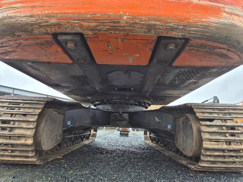 hitachi-zx-350-lc-3,c93a6449.jpg