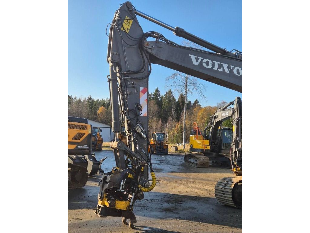 volvo-ec210cl,eec8cb07.jpg