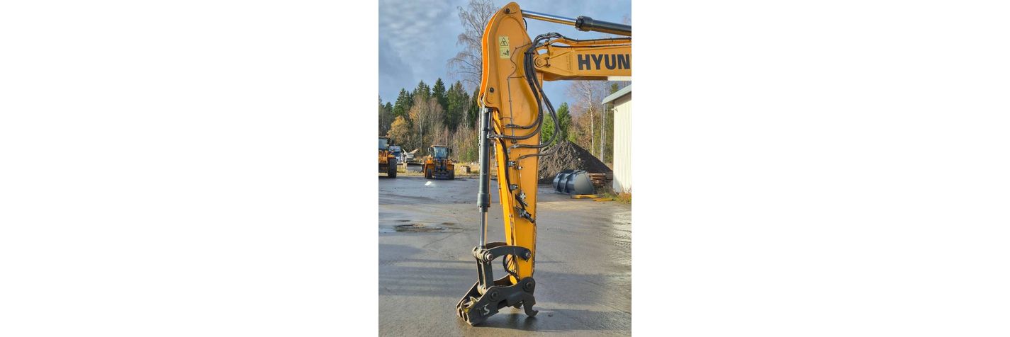 hyundai-hx-140-hwc,58caf048.jpg
