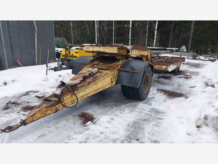 [Other] Traktorivetoinen lavetti 3 aks.