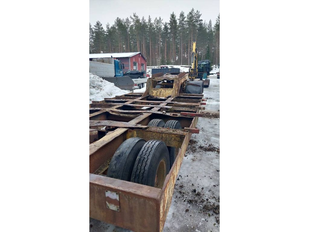 other-traktorivetoinen-lavetti,0e6a1210.jpg