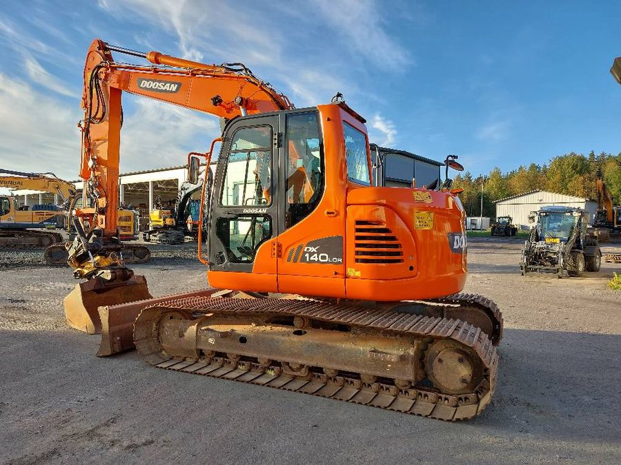 Doosan DX 140 LCR