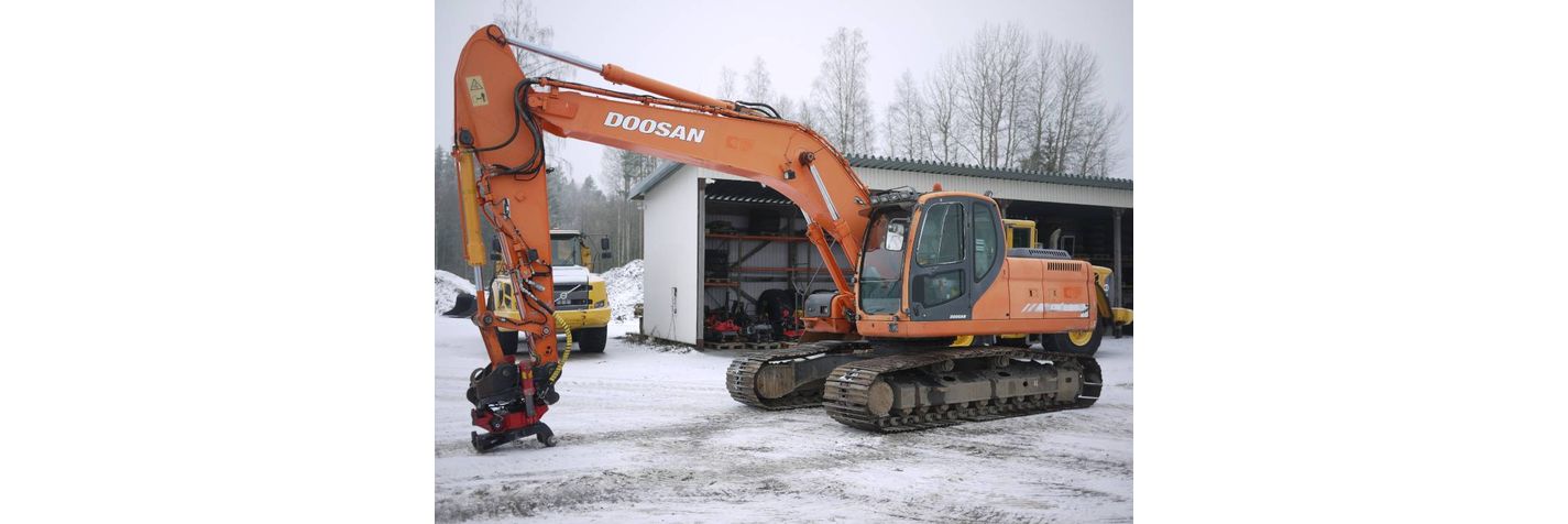 doosan-dx-225-lc,07e093fb.jpg