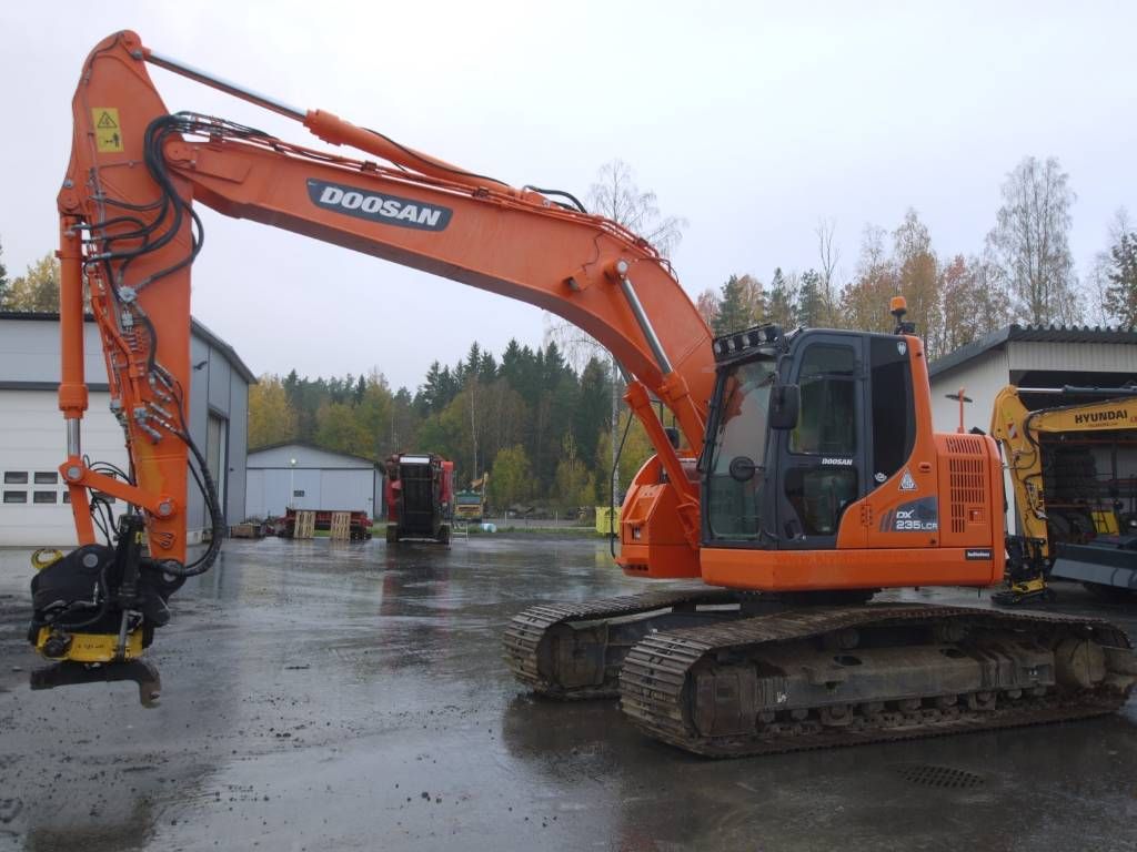 doosan-dx-235-lcr,7ac5f474.jpg