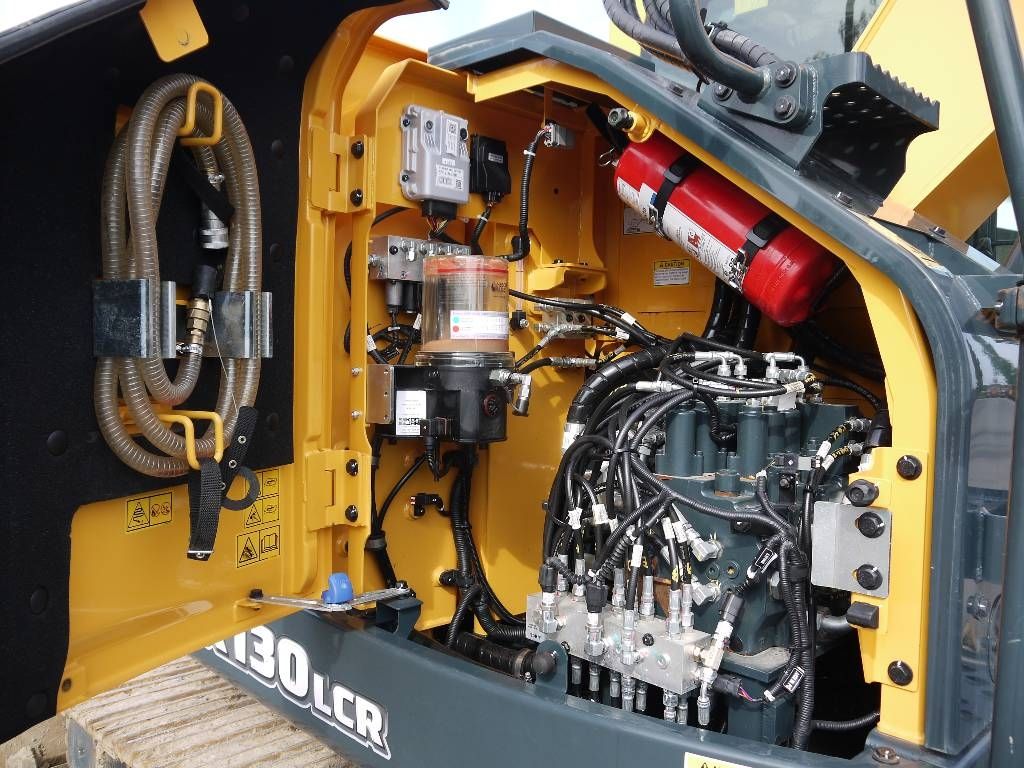 hyundai-hx-130-lcr,80b2c3bf.jpg