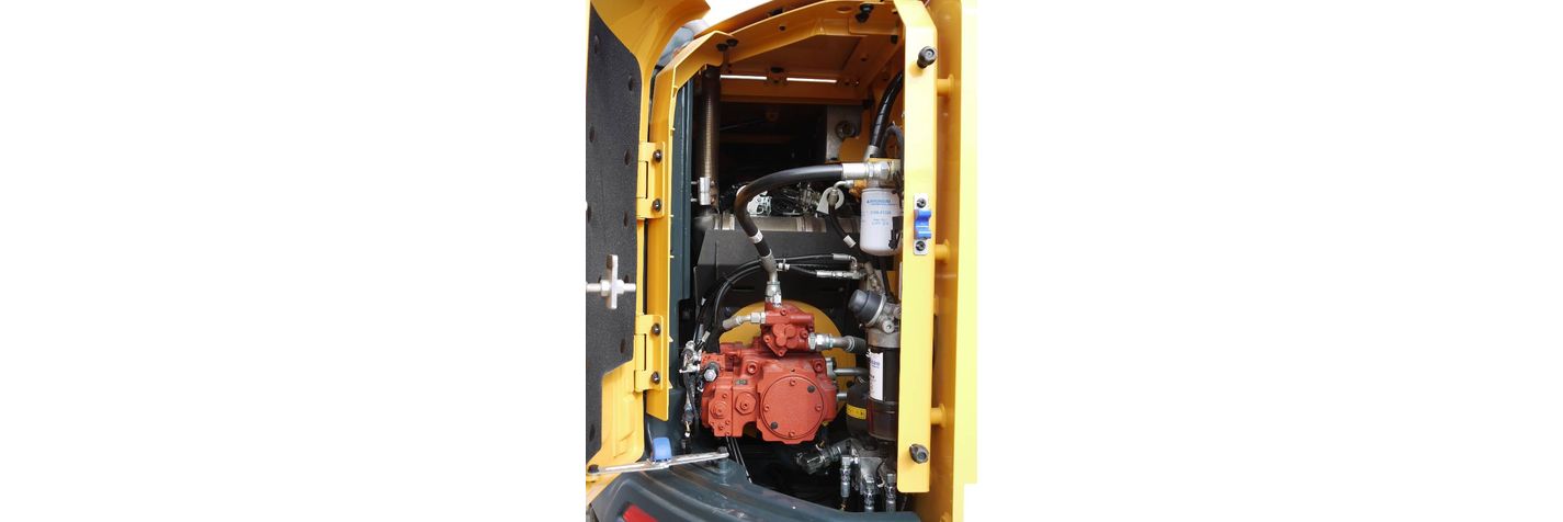 hyundai-hx-130-lcr,21bbd3b8.jpg
