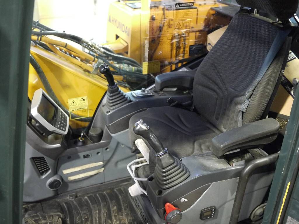 hyundai-hx-140-hw,254ab779.jpg