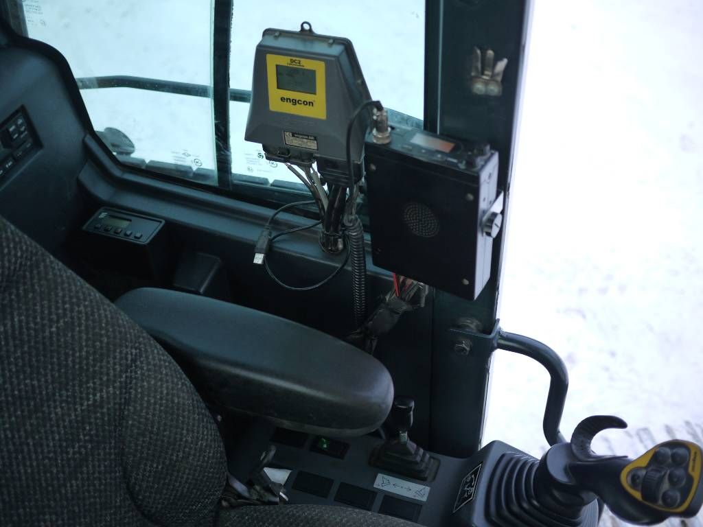 hyundai-hx-145-lcrd,63fbd68e.jpg