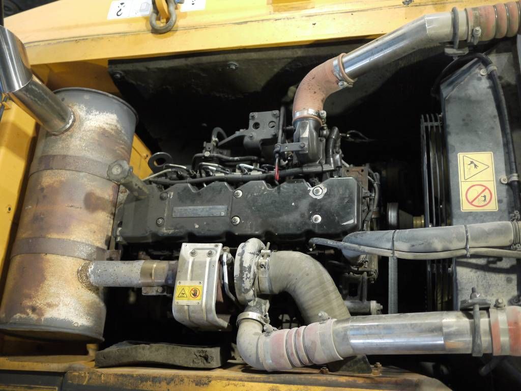 hyundai-r-210-lc-9,6c402900.jpg