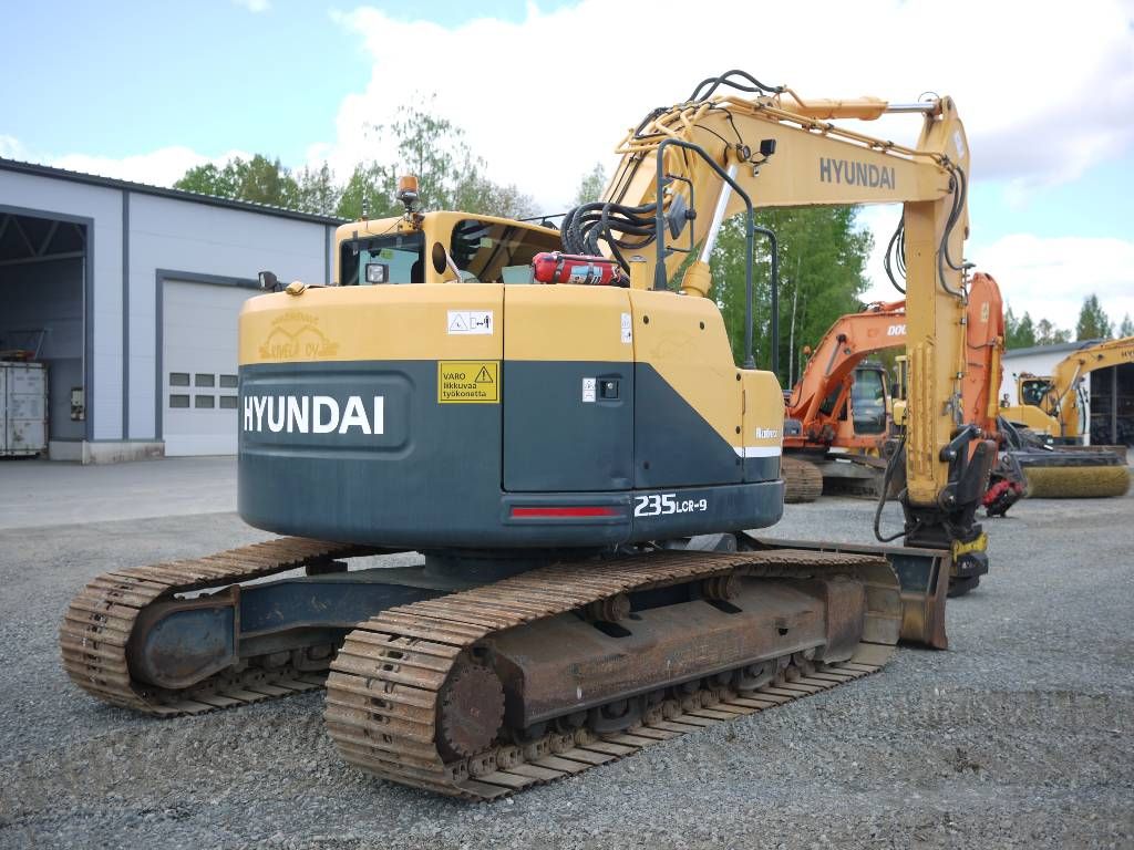 hyundai-r-235-lcrd-9,2d74d819.jpg