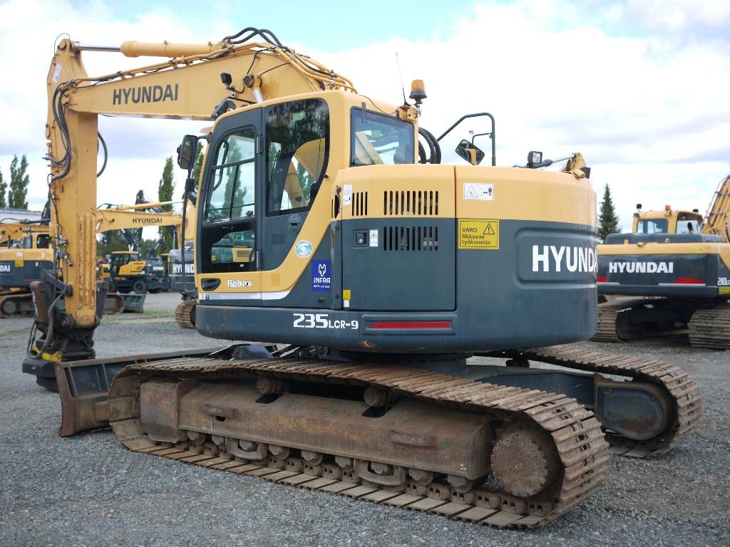 hyundai-r-235-lcrd-9,e195b367.jpg