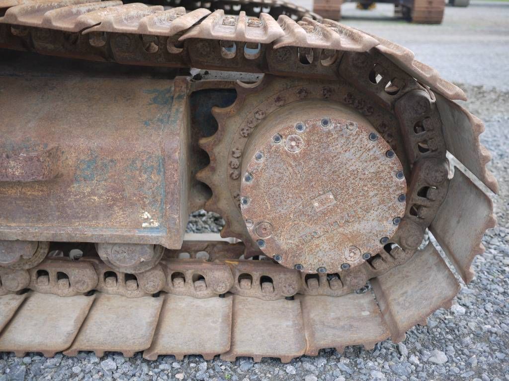 hyundai-r-235-lcrd-9,cfb8b279.jpg