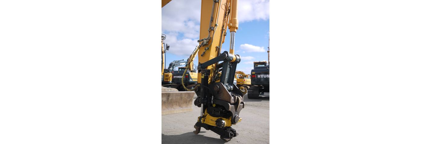 hyundai-r-235-lcrd-9,ac2e1236.jpg