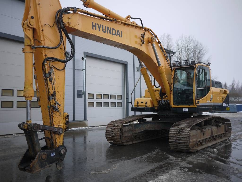 hyundai-r-380-lc-9,4396cfed.jpg