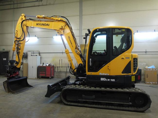 Hyundai R 80 CR-9A / rototilt, rasvari, eberi