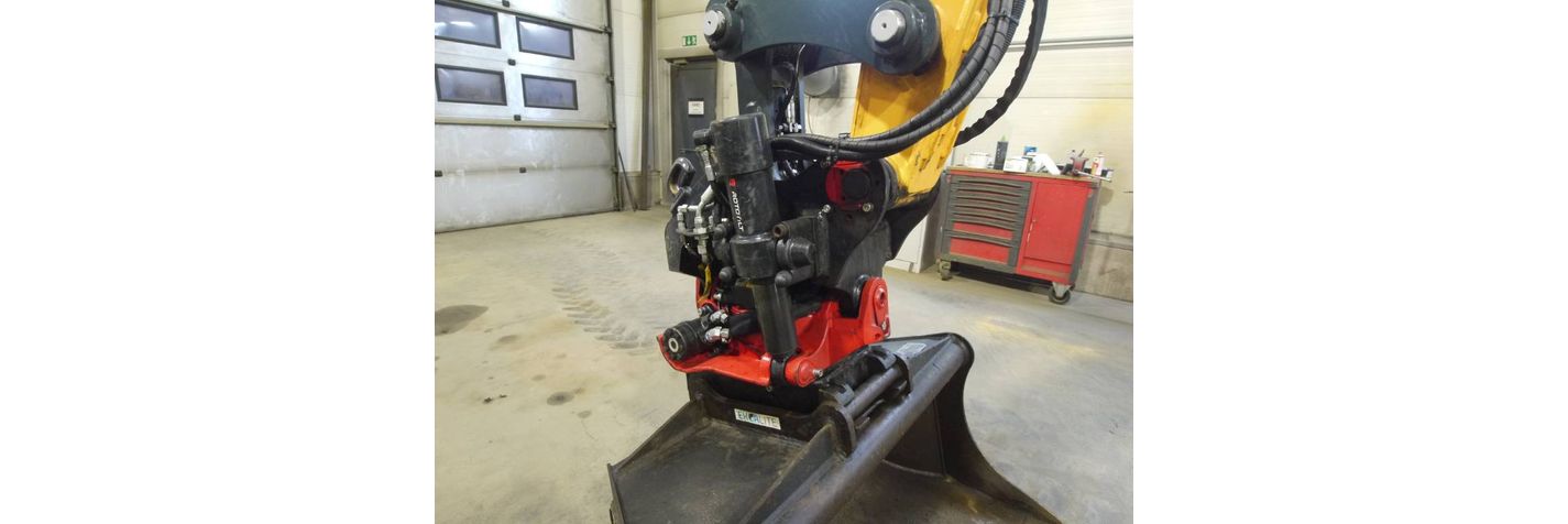 hyundai-r-80-cr-9a-rototilt-ra,886b9c0e.jpg