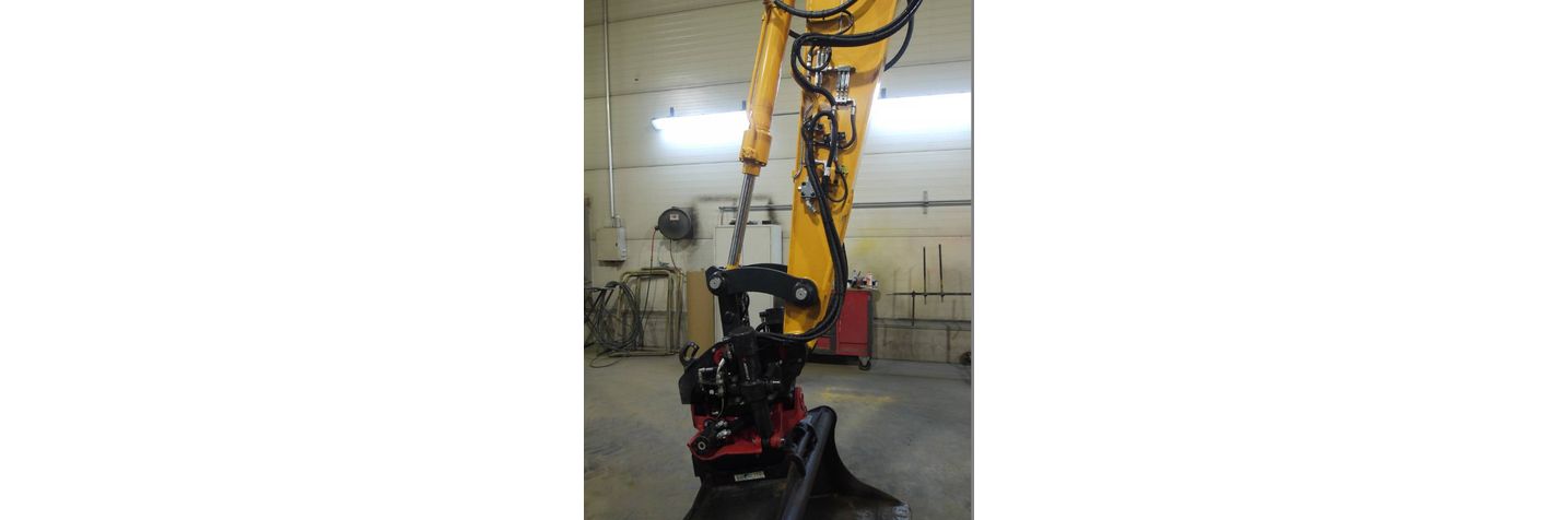 hyundai-r-80-cr-9a-rototilt-ra,9042a925.jpg