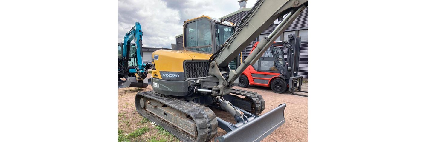 volvo-ecr-88-d-lempaala,644d92e9.jpg