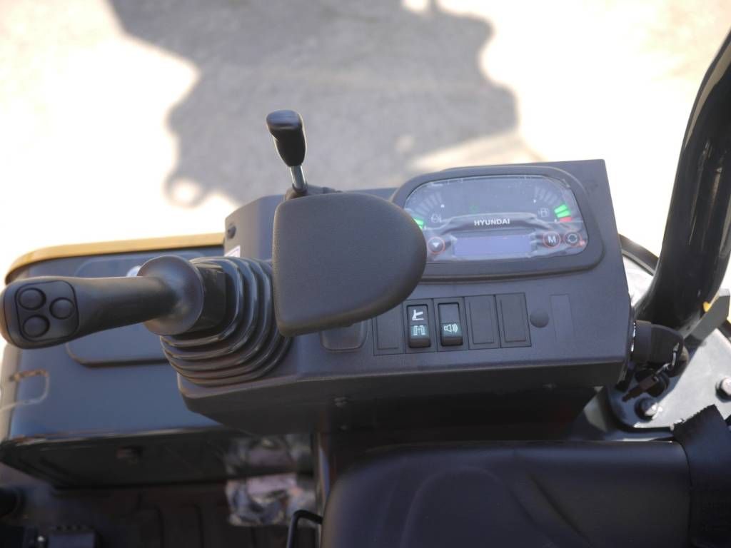 hyundai-r-17z-9a,9aabf826.jpg